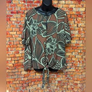 Cherish Floral Brown, Black & Cream Women's Keyhole Top Size Large